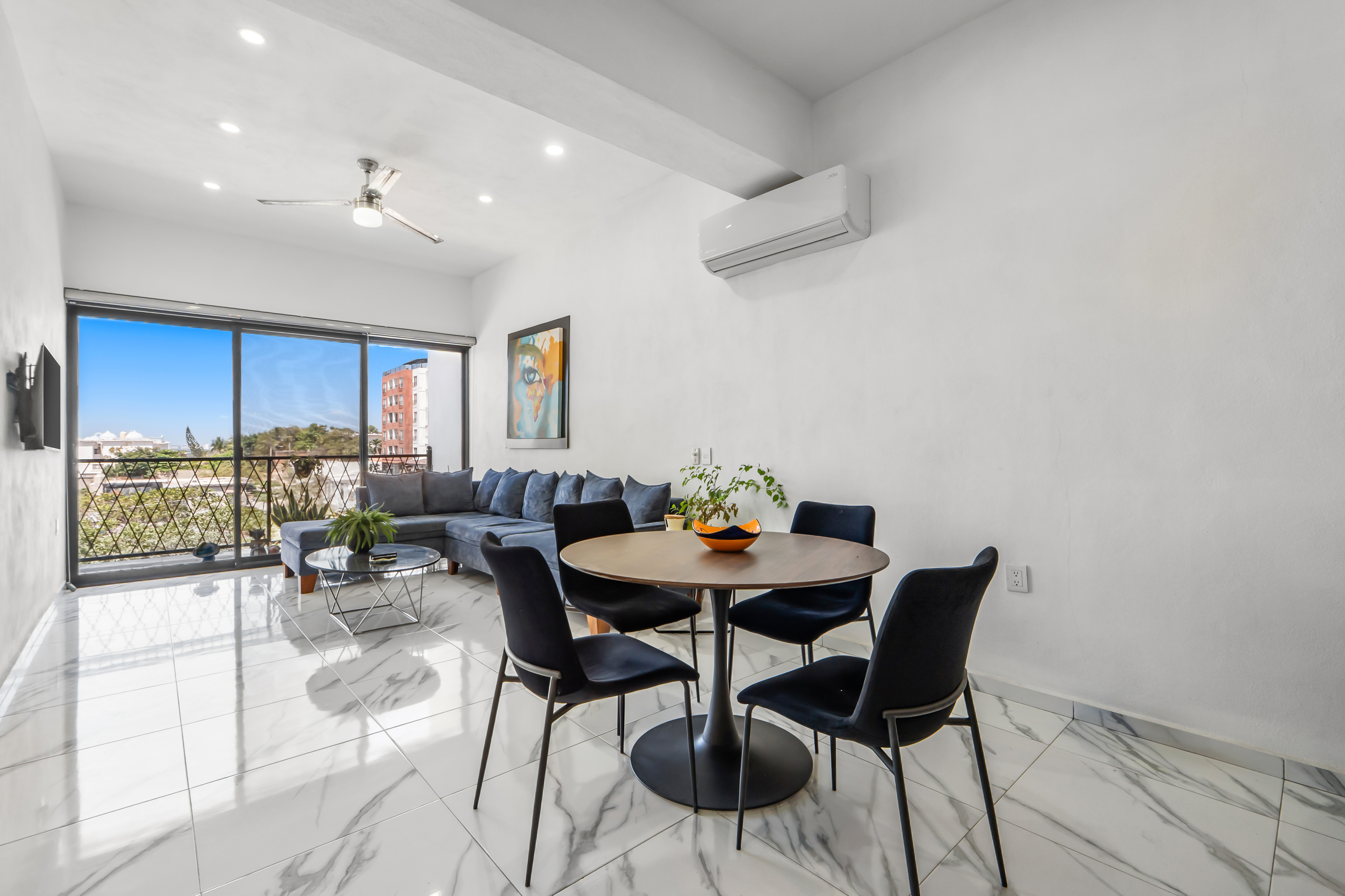 Condominio Miramar II #202